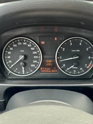 X1 Xdrive 20i - imagine 4