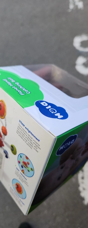 Dispozitiv de mestecat in forma de planeta pentru bebelusi, Ramiz, Silicon, 6 luni+, Multicolor