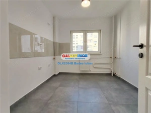 Apartament 2 camere etaj 7 10 - renovat - Metrou Titan - imagine 3