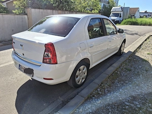 Vand Dacia Logan Laureate 1,6 benzina 2011 - imagine 2