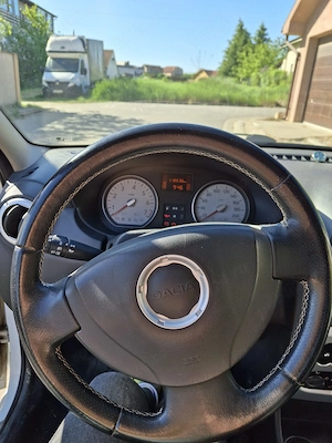 Vand Dacia Logan Laureate 1,6 benzina 2011 - imagine 3