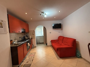 Vând apartament in caransebes etaj 1 