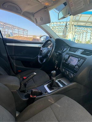 Vând Skoda Octavia 3   Proprietar - imagine 5