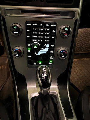 Volvo XC60 D5 Ocean Race 2015 215CP AWD - imagine 10