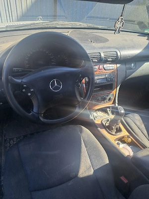 vand sau schimb  - imagine 3