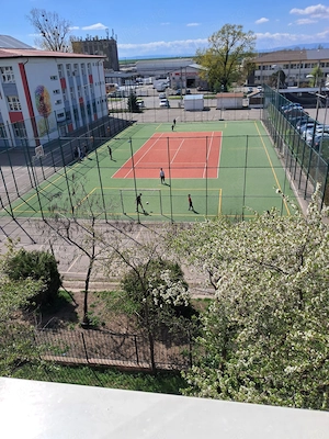 Apartament 3 camere, 2 băi, 73 mp   Zona Școlii 11, Tecuci   Etaj 3