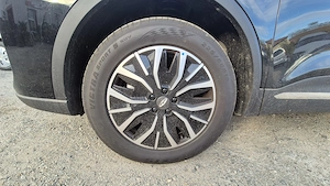 Vând 4 anvelope de vară Maxxis Victra Sport 5 – 225/60 R18 100V.