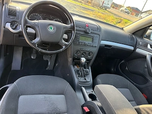 Vând Skoda Octavia 2008 - imagine 4