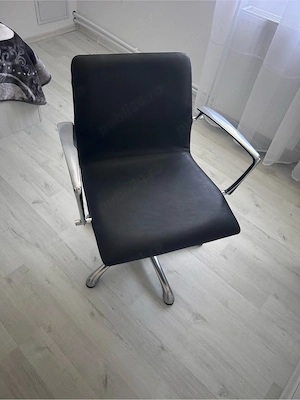 Scaun Frizer cu reglaj înălțime - imagine 2