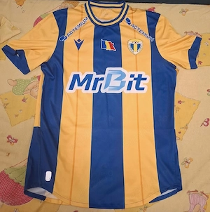 Tricou Petrolul Ploiești sezon 2025-2026,in stare foarte buna