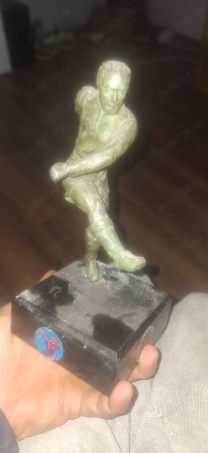 statueta bronz 