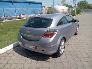 Opel Astra h gtc 1.9 cdti 120cp - imagine 9