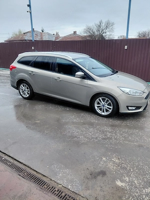 vind ford focus  - imagine 5