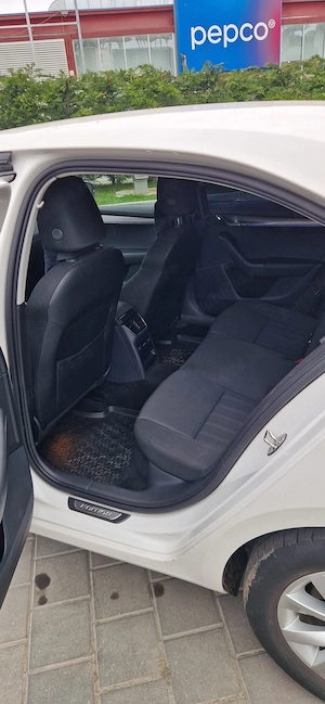 Skoda Octavia 4x4 Style 2.0 TDI 150 HP - DSG 2018 - imagine 8