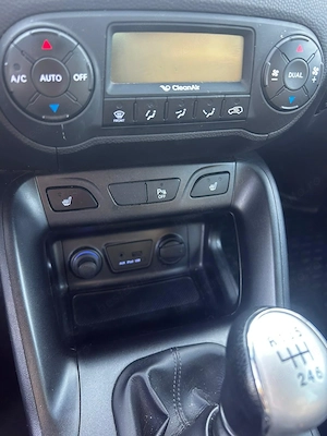 Hyundai IX35 2015 4x4 Luxury 2.0 Pachet Sport de Fabrica Unicat - imagine 5