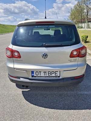 VW Tiguan 4x4 an 2011, motor 2.0 TDI - imagine 2