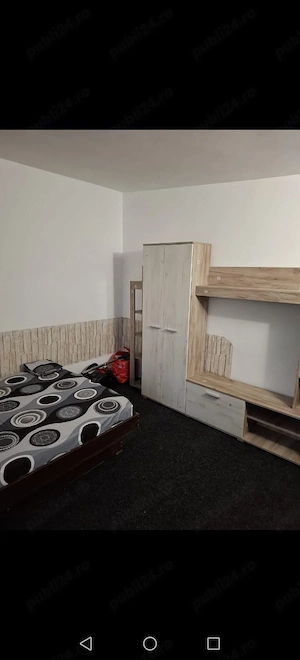 Inchiriez apartament regim hotelier !