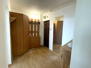 Apartament cu 3 camere in mun. Brasov - imagine 6