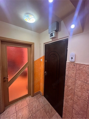 vand garsoniera etajul 1