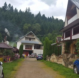 Pensiune 21 camere de vânzare în Ceahlău Neamț