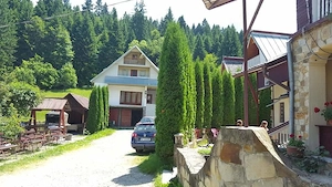 Pensiune 21 camere, 4 margarete , de vânzare în Ceahlău Neamț - imagine 3