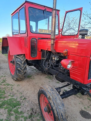 Tractor U 650 + utilaje  - imagine 2