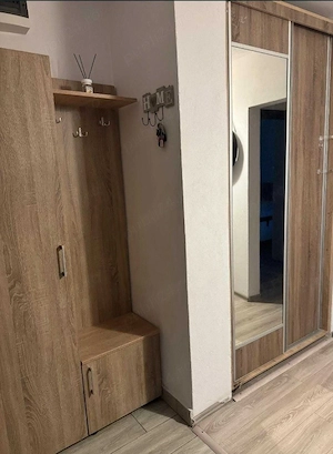 Inchiriez apartament cu 2 camere, decomandat, loc de parcare 24 7, zona 8 Mai, aleea Ioan Slavici.  - imagine 8