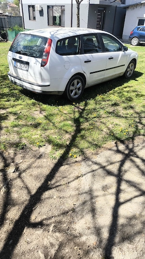 Ford Focus 1.6 TDI, an fabricatie 2006, pret 1150 EUR   - imagine 9