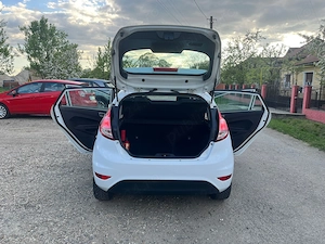 Vând Ford Fiesta 2015 - imagine 2