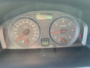 Volvo C30 diesel 1.6 proprietar - imagine 5