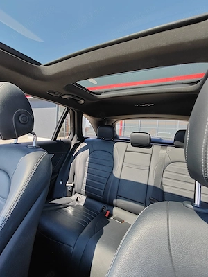 Mercedes-Benz GLC Plug-in Hybrid 4MATIC AMG Line - imagine 7