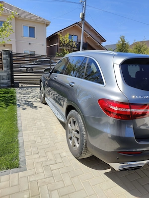 Mercedes-Benz GLC Plug-in Hybrid 4MATIC AMG Line - imagine 2