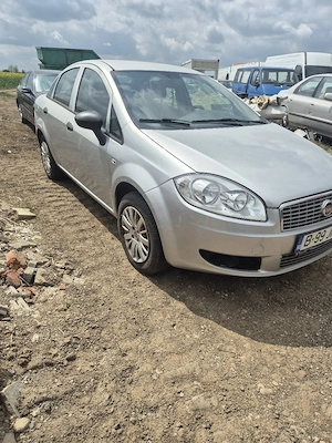 Vand FIat Albea din 2008 - imagine 5