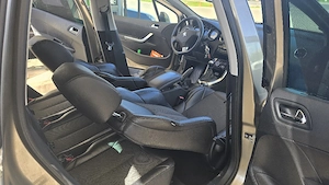 Peugeot 308 - imagine 4