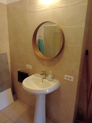 Închiriez spațiu ultracentral, ultramodern cu posibilitate de parcare  - imagine 6