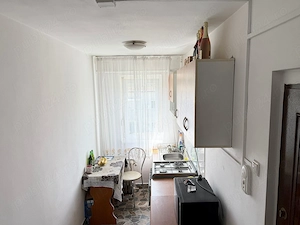 Vand apartament 2 camere, tip Z, cartier Rogerius - imagine 4