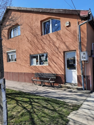 Vand sau schimb casa in localitatea Nojorid