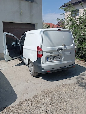 vând Ford transit Courier 1,5 TDCi  - imagine 7