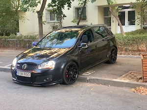 Vand Schimb GOLF 5 GTI ediție 30 full DSG 400 cai