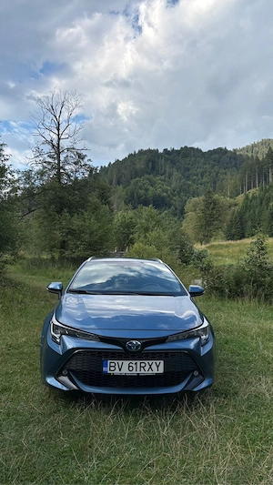 toyota corolla 1.8 hibrid - imagine 4