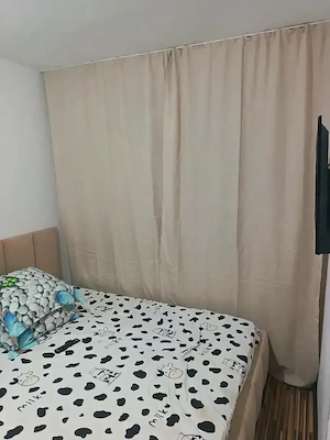 Inchiriez apartament