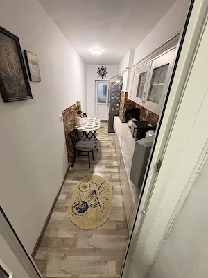 Proprietar vând apartament 3 camere, 70 mp, Tg-Jiu, etaj 8 - imagine 7