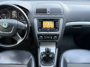Skoda Octavia 2.0 TDI 140 CP  - imagine 6