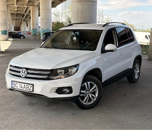 Volkswagen Tiguan 2013 2.0 TDI 4Motion 140 CP, EURO 5, Climatronic, Pilot, Scaune Încălzite, Cârlig - imagine 2
