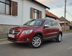 VW Tiguan 4x4 benzina  automata  - imagine 2