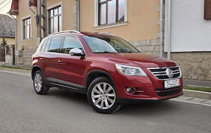 VW Tiguan 4x4 benzina  automata 