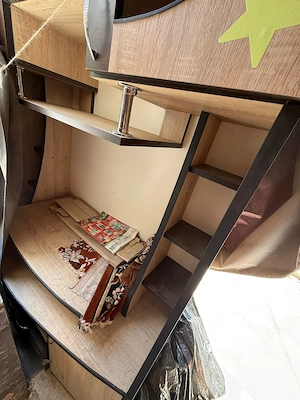 De Vanzare corp mobilier  