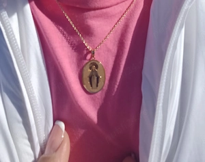 Medalion aur teilor , 