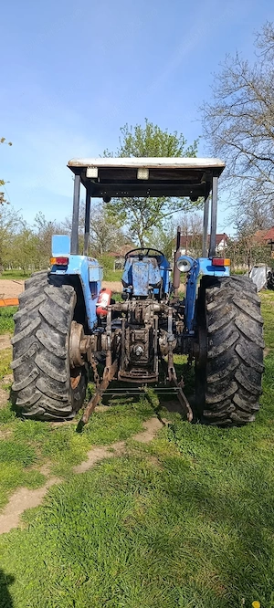 Vând schimb Tractor Landini 9500 special DT - imagine 4
