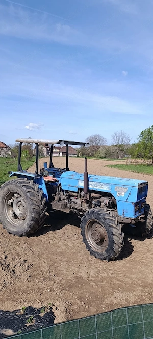 Vând schimb Tractor Landini 9500 special DT - imagine 3